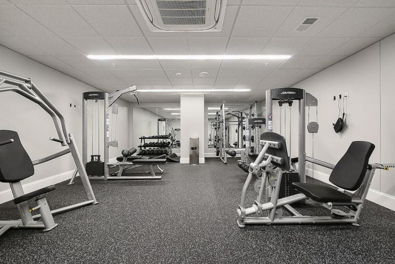 Hostwise Stays - The Washington At Chatham - Free Parking, Private Gym, Skyline Views! Pittsburgh Zewnętrze zdjęcie